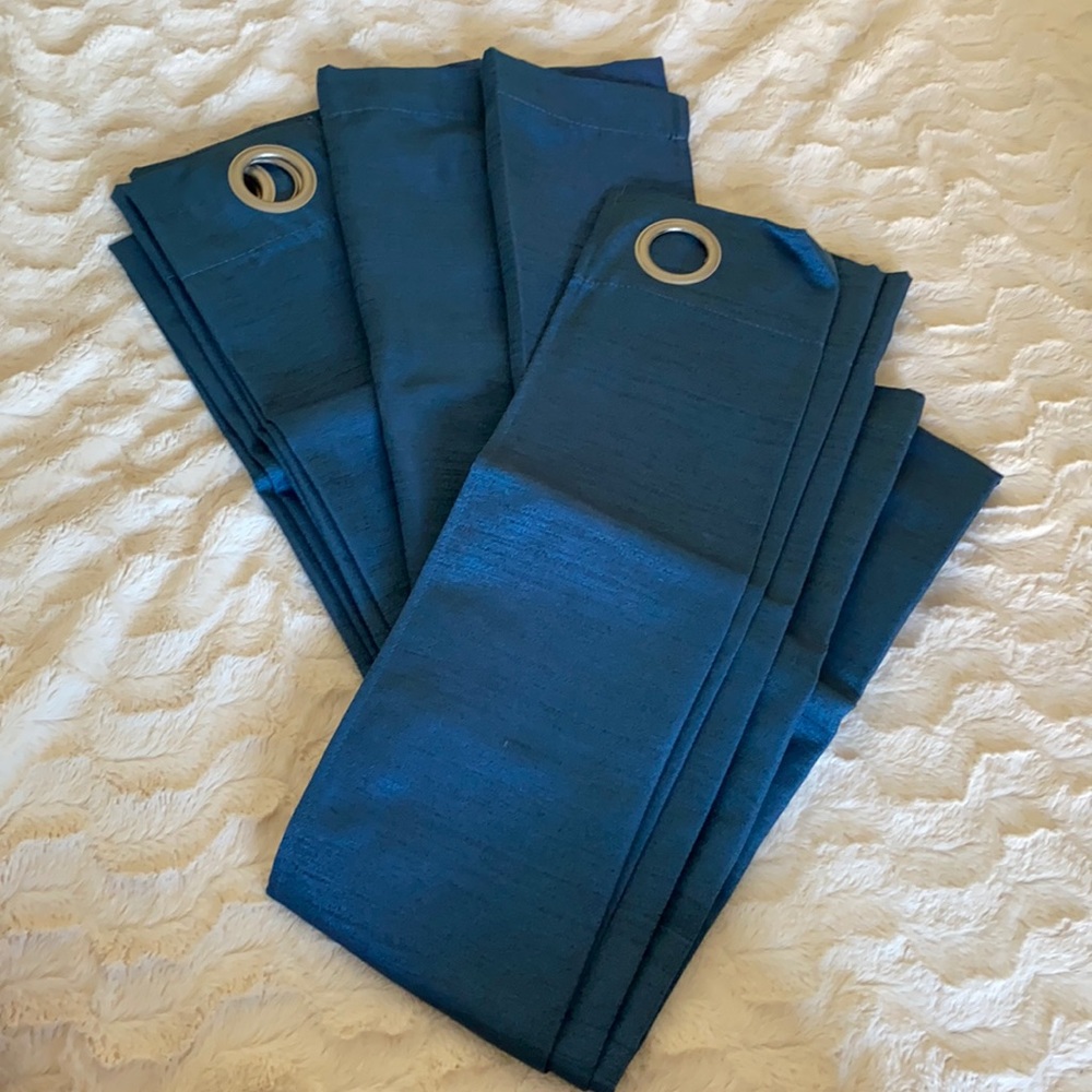 Set of curtains - blackout